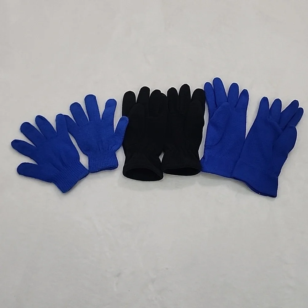 Boy's 3 Blue And Black Glove Bundle XS/S